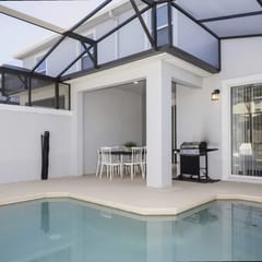 Enchanting 4Bd Retreat w Pool Mins to Disney 4369