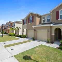 Family Friendly 4Bd Townhome Disney w Pool Access