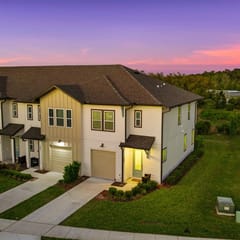 Modern 3BR Near Disney w Gameroom & Free Waterpark