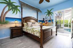Luxurious 4BR w/ Private Pool in Tuscan Hills 313 - Image 2