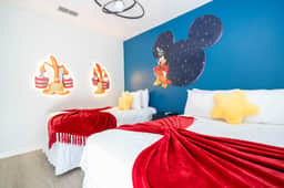 Modern Townhouse Near Disney w/ Private Pool 8523