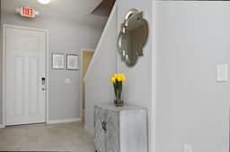 Modern 4Bd TownHouse Near Disney Gated Resort 5122