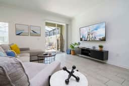 Vibrant 5BD Pool Home Near Disney at Storey Lake