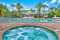 Deluxe 3Bd Condo Near OCCC @ Vista Cay Resort 404