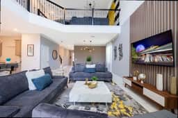 Luxury 5Bd Villa w Pool Game Room Mins to Disney  4242 - Image 2