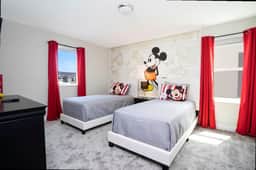 Spacious 7Bd w Pool Spa and Game Room Near Disney