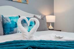 Gorgeous 2 Bd Apartment Close to Disney 305 3191 - Image 3