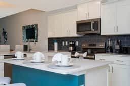 Gorgeous 2 Bd Apartment Close to Disney 305 3191 - Image 5