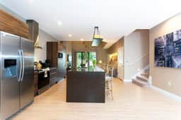 Stunning 4 Bd Close to Disney Magic Village Resort 7537 - Image 4