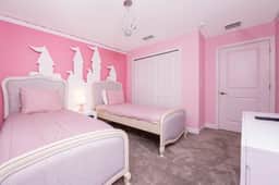 Stunning 4Bd Near Disney w/ Pool @Storey Lake 4369 - Image 3