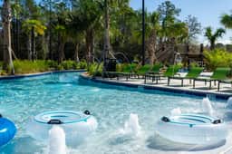 4Bd w/ Pool & Free Waterpark @ Storey Lake 2461 - Image 4