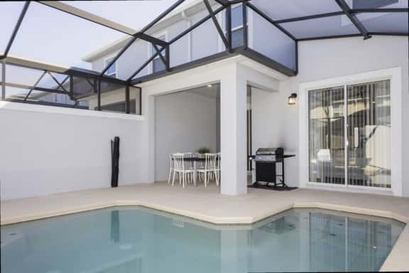 Enchanting 4Bd Retreat w Pool Mins to Disney 4369 - Image 1