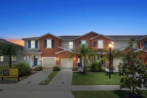 Lovely 4Bd w Jacuzzi Near Disney Compass Bay 5113 - Image 1