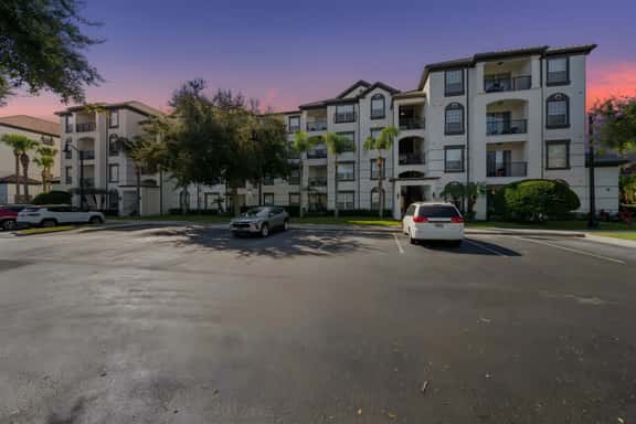 Luxury Condo at Vista Cay Resort w/ Pool & Balcony 404 - Image 1