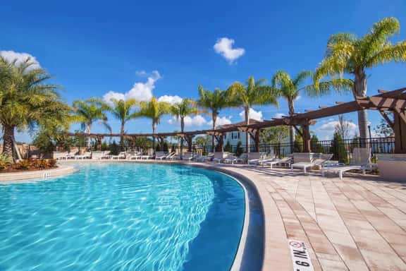 Family-Friendly Townhome w/ Pool & Close to Disney 8959 - Image 1
