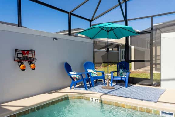Wonderful 5 Bd Private Pool at Storey Lake Resort - Image 1
