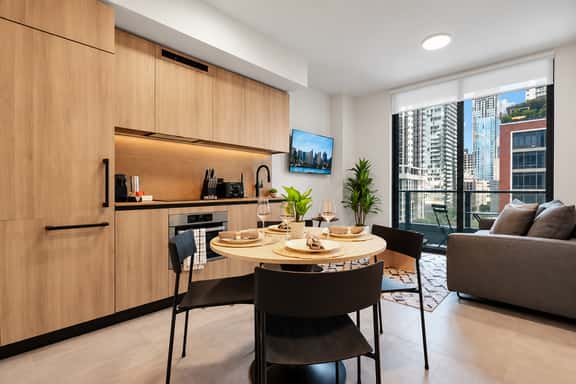 NEW | High-Rise 1BR + Den, Rooftop Pool & Gym 402 - Image 1