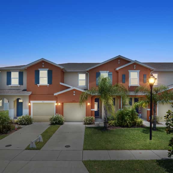 Lovely 4Bd w Jacuzzi Near Disney Compass Bay 5113 - Image 1