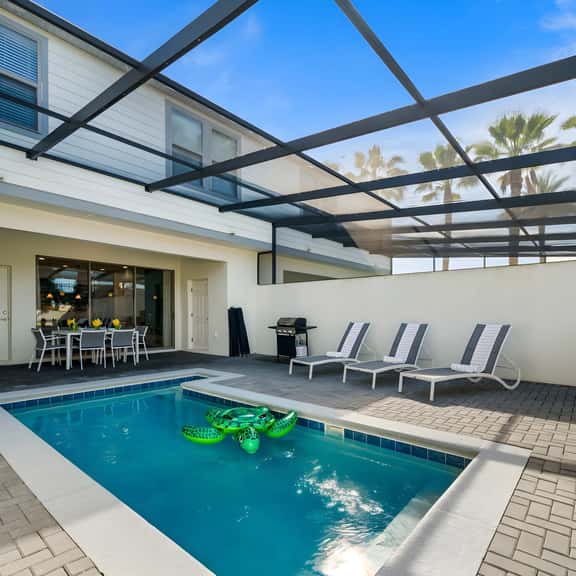Modern 5BR Downstairs Room, Pool & Lazy River 2402 - Image 1