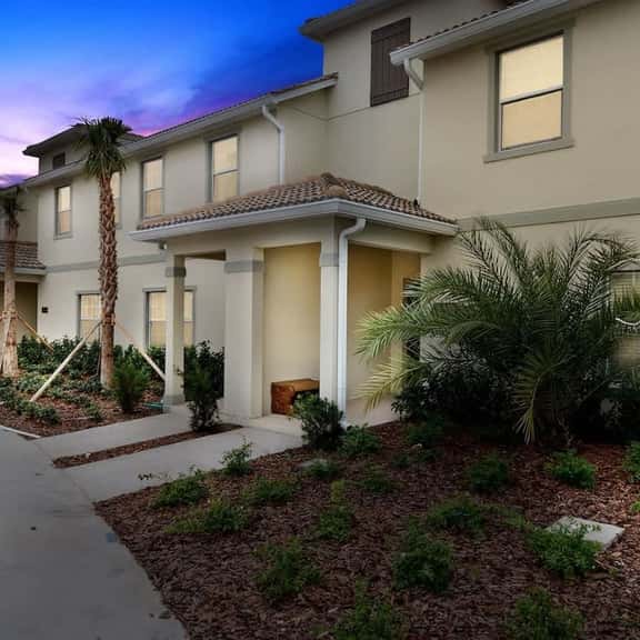 Resort Townhome 4Bd Pool and Water Park 4841 - Image 1
