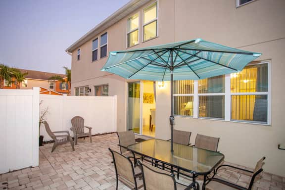 Family Friendly 4 Bd w Game Room Near Disney 5103