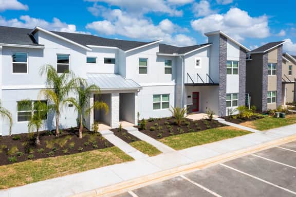 Family Friendly 4Bd w Pool Resort near Disney 1196