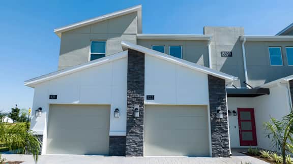 Modern 2Bd Townhome Minutes to Disney w Waterpark - Image 2