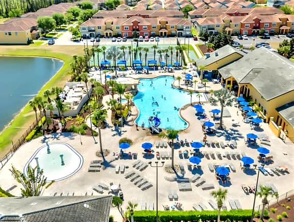 Paradise 4Bd w Private Pool & Waterpark 2941