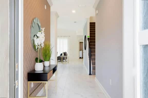 Luxury 5Bd Villa w Pool Game Room Mins to Disney 