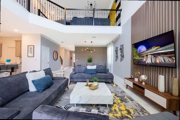 Luxury 5Bd Villa w Pool Game Room Mins to Disney  4242 - Image 2