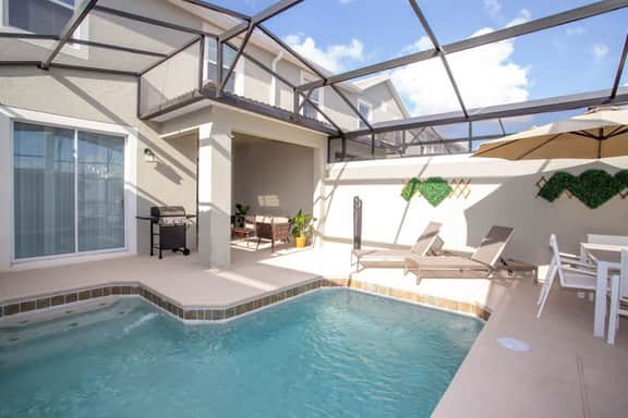 Gorgeous 4 Bedroom w Pool Close to Disney 4836