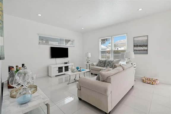 Gorgeous 4Bd Close to Disney @ Reunion Resort 1552 - Image 5