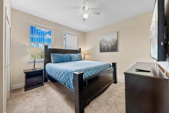 NEW | 3BR Private Pool, Mickey Room & Air Hockey - Imagen 3