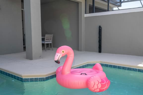 Beautiful 4BR Pool & Waterpark Near Disney 2560
