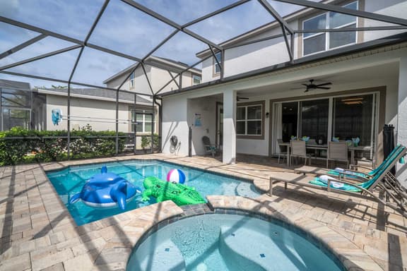 Stunning 4Bd w Pool Gameroom Solara Resort 9008