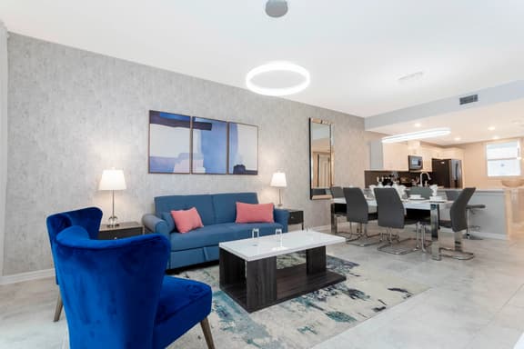 Gorgeous 2Bd Condo Close to Disney @ Storey Lake Resort 305 3151 - Image 1