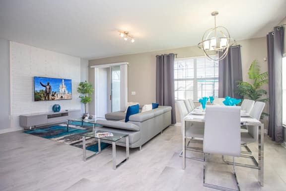 Luxurious 5 Bedroom w/ Pool Close to Disney 9017 @ChampionsGateResort - Image 1